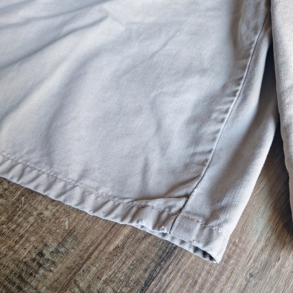 Vintage L2 Levis Cream/Light Tan Shorts size 38 - Picture 8 of 16